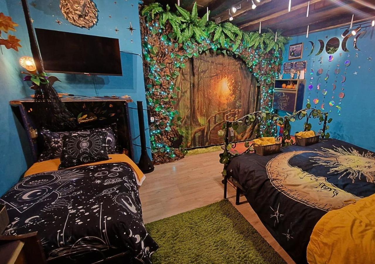 La Casa Di Strega Euphoria - Casa Vacanza Tra Arte E Magia Viterbo Ngoại thất bức ảnh